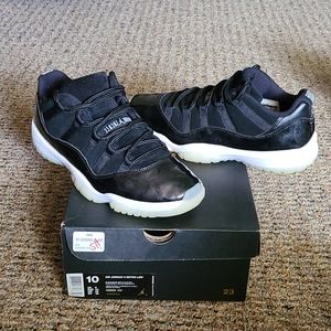 Jordan 11 Retro Low